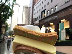 -詹爷爷乌节路街头冰淇淋
