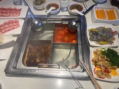 -海底捞火锅(威高广场店)