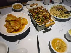 -关东小磨东北菜(漕河泾印象城店)
