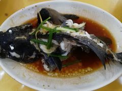 清蒸石斑鱼-春园海鲜广场D区6号(钟姐海鲜加工店)