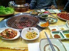 -牛信亭韩国料理·炭火烤肉(紫藤路店)