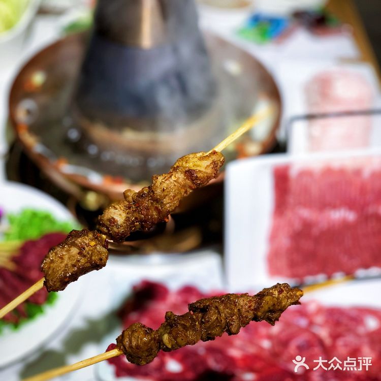 打卡超美味的铜锅涮肉!大口吃肉的幸福~