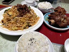 -吴记酱骨炖菜馆(西大直街店)