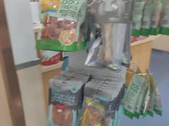 -宠颐生宠物医院外科·内科·皮肤科·影像科(石龙店)
