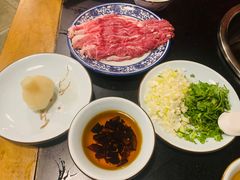 小三岔-裕德孚·非遗手切涮羊肉(东直门内大街店)