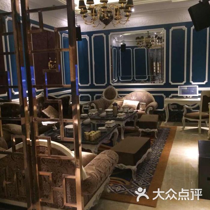 国色天香娱乐会所