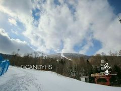 -亚布力新体委滑雪场