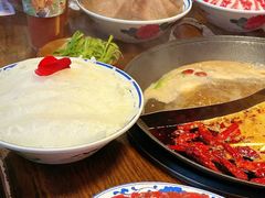 -萍姐火锅·公路夜市(武汉首店)