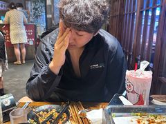 -杨老头鲜货烧烤(太古里店)