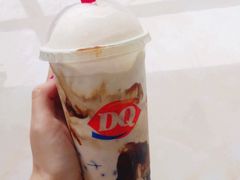 冲绳黑糖蒟蒻奶昔-DQ·蛋糕·冰淇淋(高新万达店)