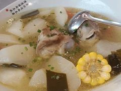 -有红鸡毛店·川菜(建设路店)