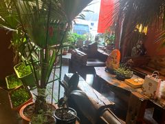 -大匠工房古船木艺术餐厅·猪肚鸡专门店(长白仙岛店)