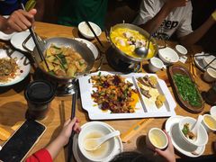 -隔壁老王·家常云南菜(花巷店)