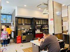 -康师傅私房牛肉面(马泉营奥莱店)