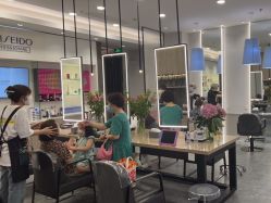 点击看大图 -Mentor Hair Salon