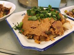 -茅屋大酒店