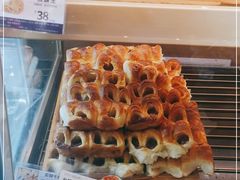 -昆明冠生园·蛋糕·面包(南强街店)