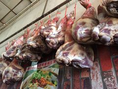 -阿婆情腊排骨火锅(金虹路店)