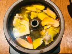 云海肴汽锅鸡-云海肴·汽锅鸡·云南菜(天山百盛优客店)