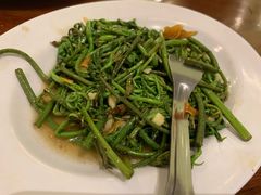 虾酱蕨菜-Cabe Ijo