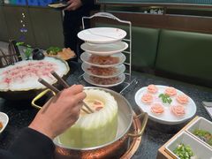 -得意咚瓜·顺德鱼生·冬瓜火锅(深圳首店)