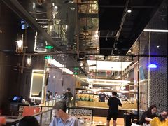 大堂-捞王锅物料理(上海世茂广场店)