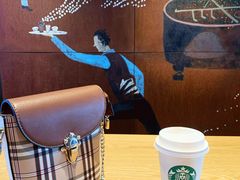 -星巴克(深圳北站B5检票口)