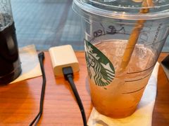 -星巴克臻选(广州好世界广场店)