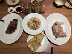 -贯贯吉·清真餐厅(浙江中路店)