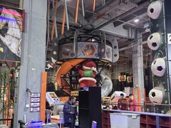 -嗨翻Hi-Fun竞技主题乐园·蹦床团建生日轰趴(荆川 国光1937店)