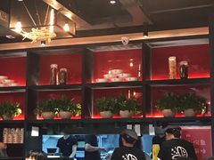 大堂-渝是乎酸菜鱼(龙旗购物中心店)