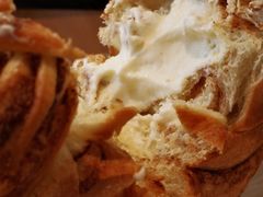 -VERIE BAKEHOUSE