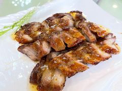 明炉吊烧蜜汁叉烧-清心鸡沙田乳鸽店·非遗传承(粤垦路店)