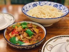 过油肉拌面-清真·玛丽亚新疆菜主题餐厅(浙江中路店)