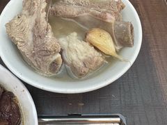 -松發肉骨茶(克拉码头店)