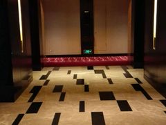 -上海龙之梦万丽酒店