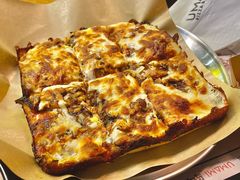 BBQ果木熏牛肉披萨-UMAMI乌玛米披萨·汉堡·清真Halal(红岭北店)