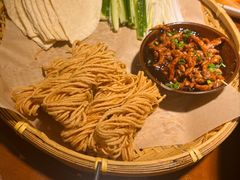 -魏铭鱼头捞饭(晋阳路店)