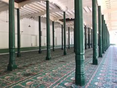 -艾提尕尔清真寺