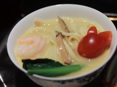 -粤凤佬