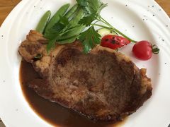 牛排-MOMENT湖景餐厅(解放路店)