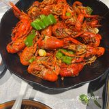 上海饭店这么卷吗？饭店竟然可以唱歌🎤！