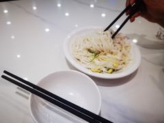 -秦香陕西食府(华贸天地店)
