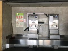 -藁城北服务区-停车场