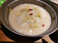 鸡汤白菜王-吃饭皇帝大土家民族菜(正大广场店)