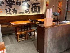 -李犟大爆鳝面·手工蟹黄包(湖滨西湖店)