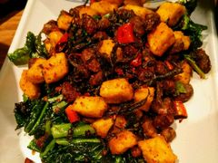 -云海肴·汽锅鸡·云南菜(天山百盛优客店)