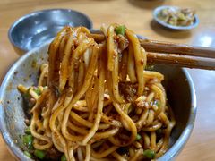 素椒杂酱面-左撇子私房面