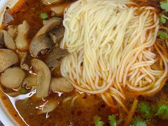-耙豌豆重庆小面
