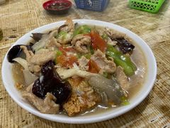 锅巴肉片-雷祖芳老妈蹄花店